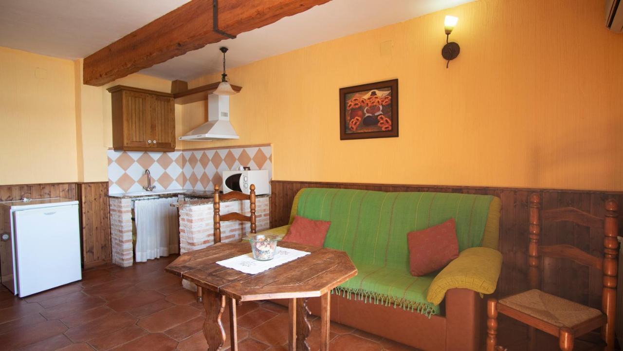Casa Rural Santa Elena Villafranca de los Caballeros Exterior photo